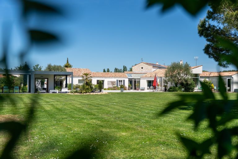 maison 10 Pièces en vente sur DOLUS D OLERON (17550)